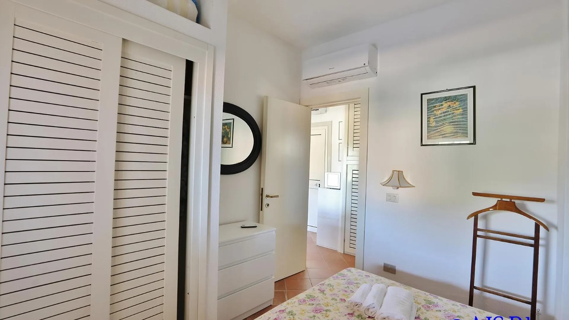 Lägenhet C1. Comfort Apartment, Clima, Shared Swimming Pool Costa Paradiso Italien